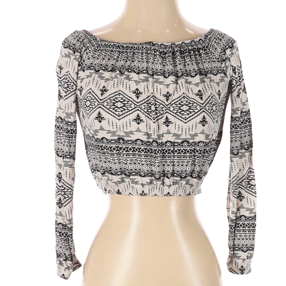 H&M Off the Shoulder Cropped Top